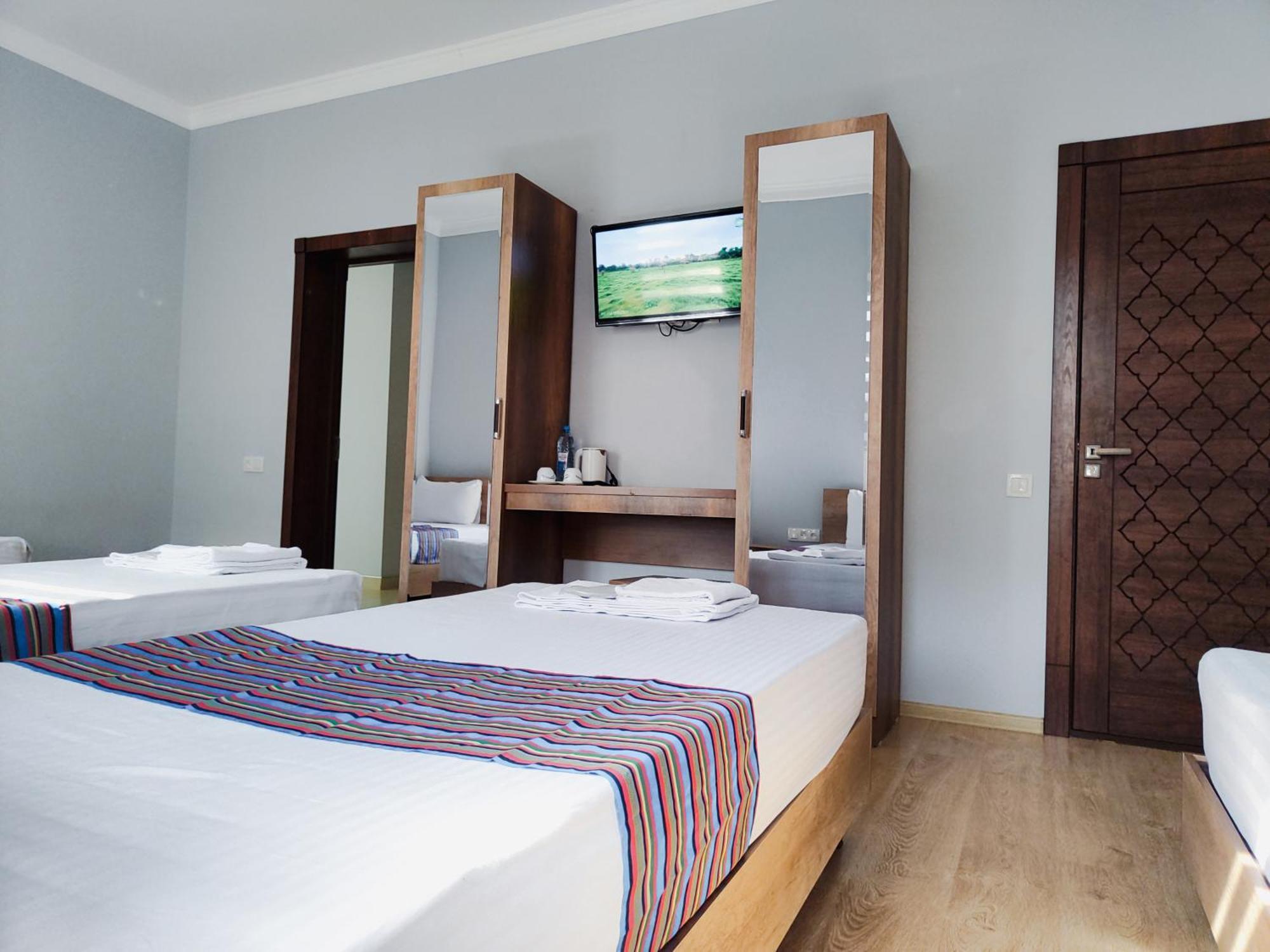 Hud Hud Bed and Breakfast Bukhara Esterno foto